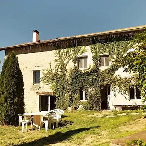 L'ange : Entre Monts Et Vallees Hébergement de vacances